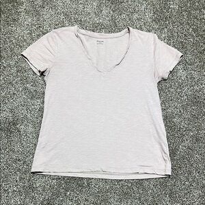 Madewell tan neutral Fitted Short Sleeve T-Shirt women’s small v-neck